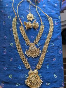 Elegant Gold-Tone Necklace Set with Maang Tikka