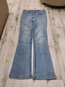 Ma6219 Pulsar bootcut jeans waist 28 inches
