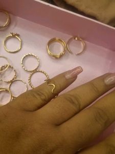 20 Anti-Tarnish Golden Rings Set