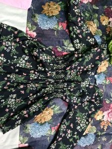 Floral Print V-Neck Peplum Top