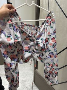 Cute floral top