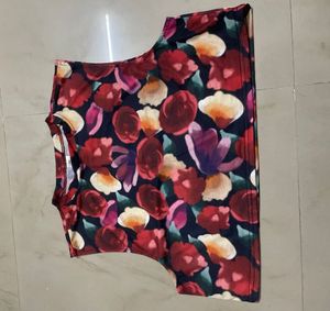 Floral Print Cropped Tank Top