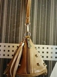 Unique Pyramid Shoulder Bag