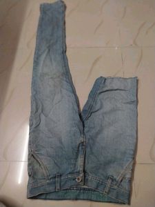 Stylish Light Wash Denim Jeans