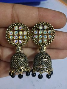 Elegant Jhumka Earrings with Rhinestones