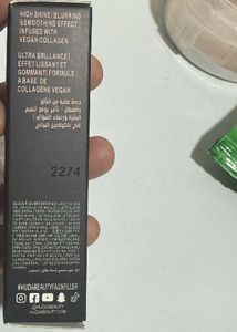 Huda Beauty gloss - Bombshell