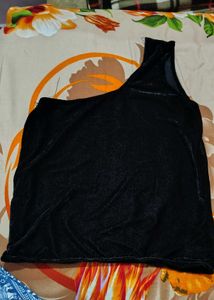 Black One-Shoulder Velvet Top