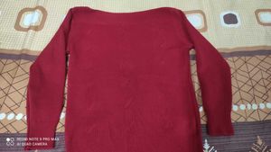 Red Wollen Beautiful Design Top❤