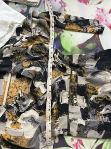 Abstract Print V-Neck Midi Dress