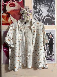 Cute Butterfly Print cropped Button-Up Shirt