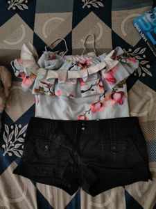 Cute Off Shoulder Top(Free delivery)
