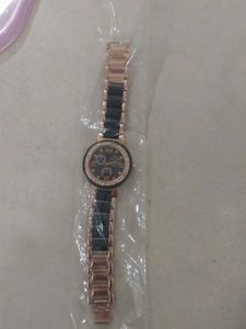 Stylish Rose Gold &amp; Black Watch