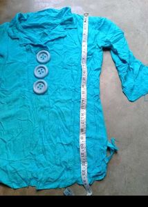 Turquoise Top &amp; Black Jeans with Red Bord