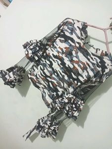 graffiti top