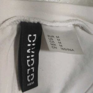 H&amp;M Chic White Ruched T-Shirt   LR-40