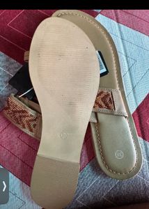 Aditya Birla Multi Color Fancy Slipper Unused
