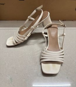 Luna blu Stylish Cream Block Heel Sandals 👡