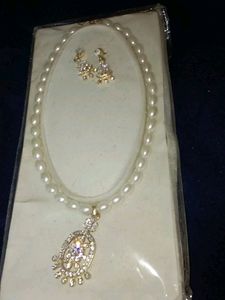 Chic Beautiful Pearl & AD Necklace set Jewellery