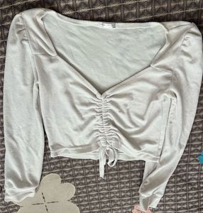 Chic Ruched Long Sleeve Top