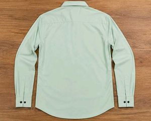 Light Green Men's Button-Up Shirt