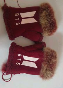 BTS Inspired Winter Gloves ( unisex)