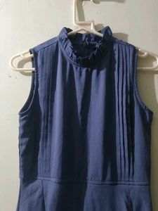 Elegant Sleeveless Blue Dress