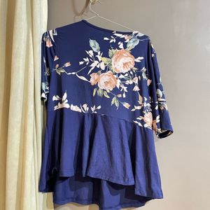 Stylish Navy Floral Twist Neck Top