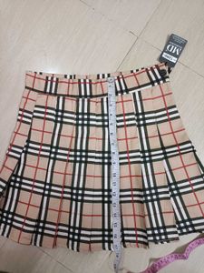 New Plaid Pleated Mini Skirt