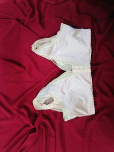🇳🇿💫🎀Elegant Lace Trim Bra - Soft &amp; Comfortable