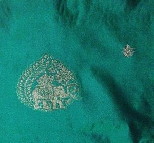 Vibrant Bottle Green Silk Saree with Gold Motifs