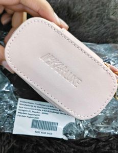 Nykaa lux Cute Keychain Makeup box
