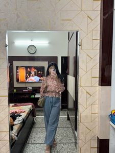 A Casual Multicolour Clinched Waist Top
