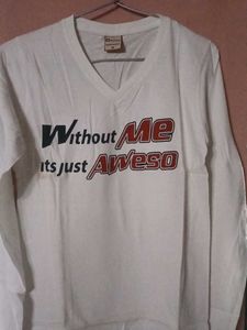 Men's white t shirt