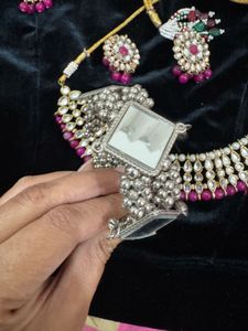 Exquisite Kundan &amp; Pearl Necklace Set- Navaratri c
