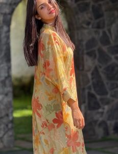 Floral unused kurta - Limited time offer!