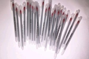 25 pieces of Doms ball pen
