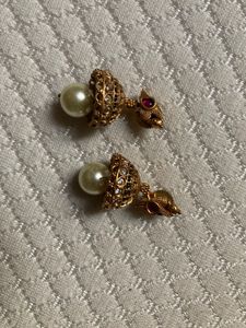 Jumka With Pearl Drop