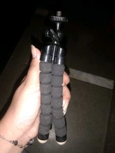 Tripod stand