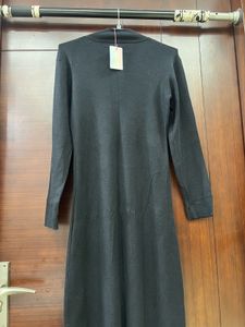 Elegant Black Midi Dress