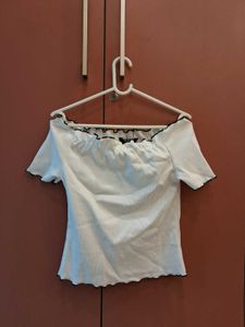 New with tag Off Shoulder White Top