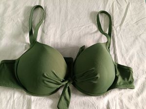 Stylish Green Bra
