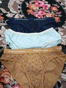 Lot of 3 Frozen Panties