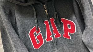 GAP Full Zip Hoodie