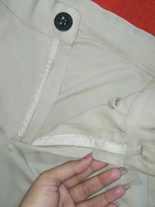 Stylish Cargo Pants - Beige