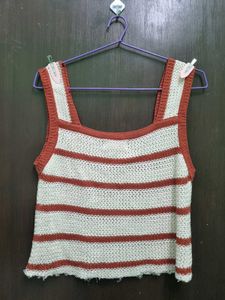 Beige &amp; brown cropped knit top