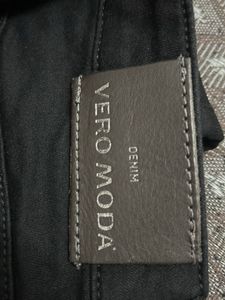 Vero Moda Black Jeans