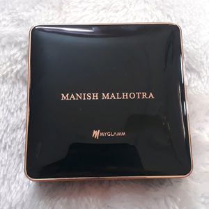 Myglamm Manish Malhotra Beauty 9 In 1 Eyeshadow Pa