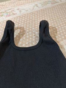 Tank Top Bundle - Black &amp; White