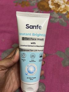 Sanfe Instant BrightUp D-Tan Face Wash