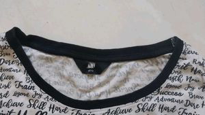Black and white Boxy T-shirt